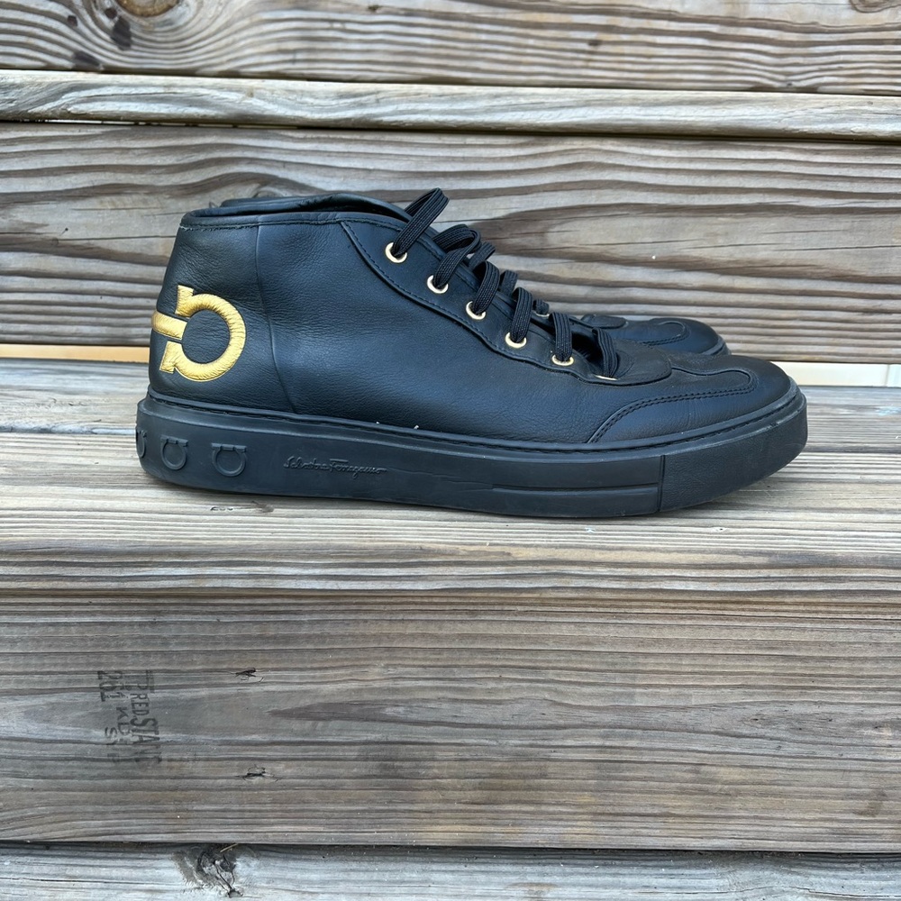 SALVATORE FERRAGMO Classic Black Sneakers with Gold Accent